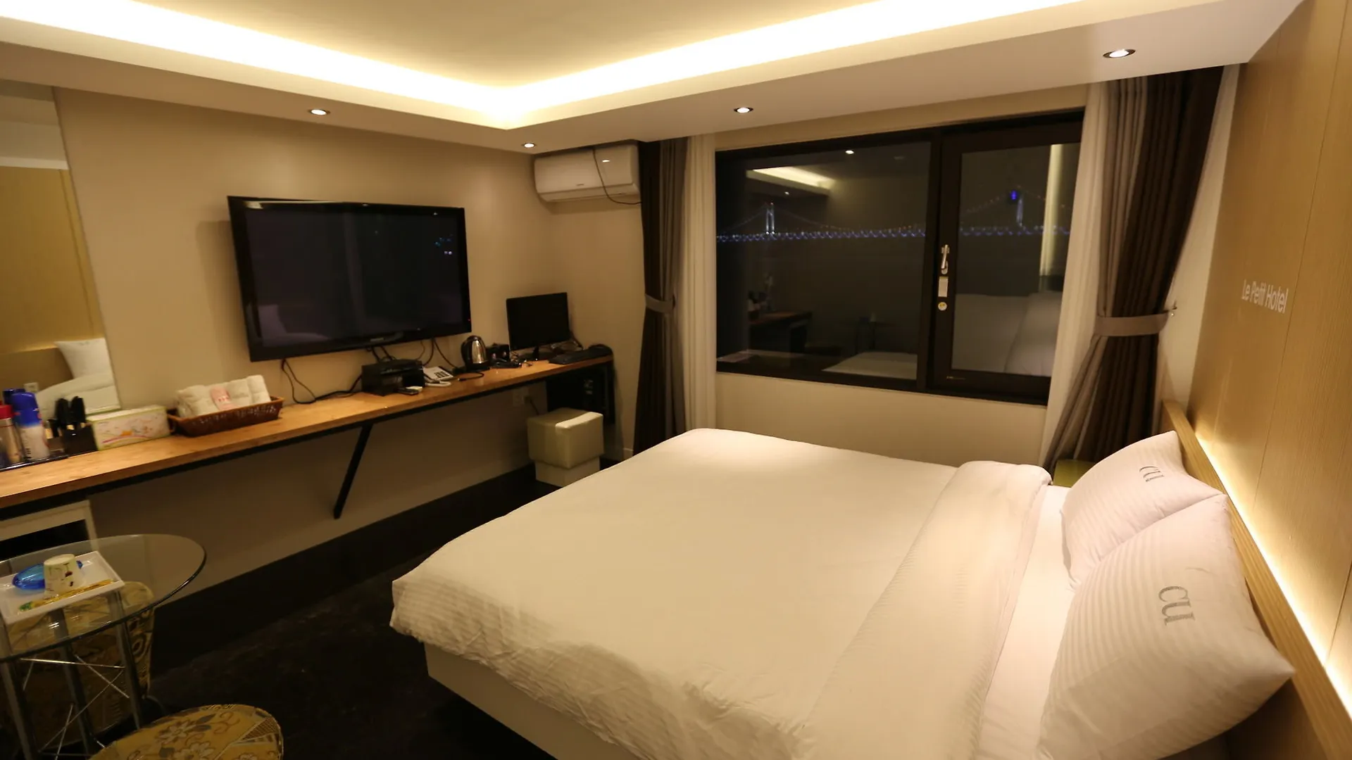 Cu Hotel Busan 2*,